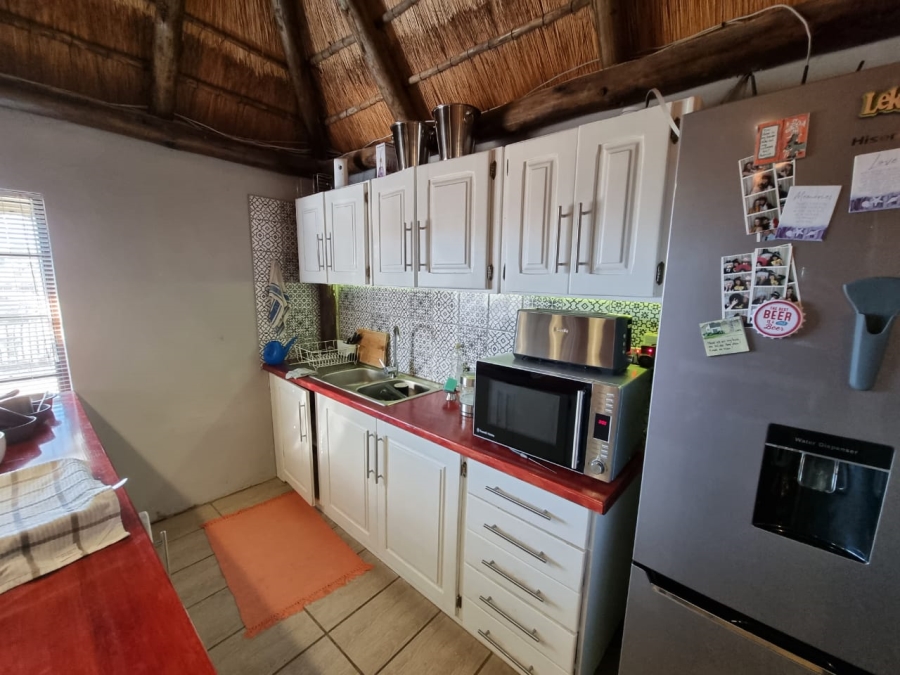 5 Bedroom Property for Sale in Kromkloof North Sh Free State